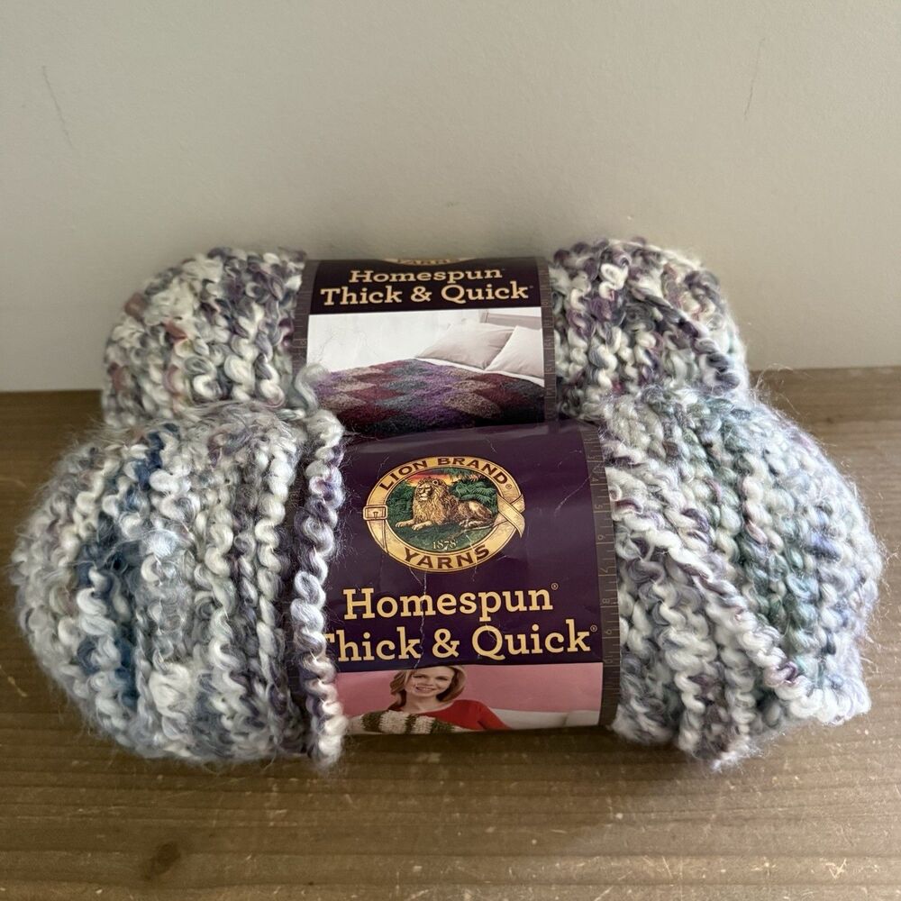 Lion Brand Homespun Yarn Super Bulky Thick & Quick ~ #315 Tudor~ 8oz rolls 2 New
